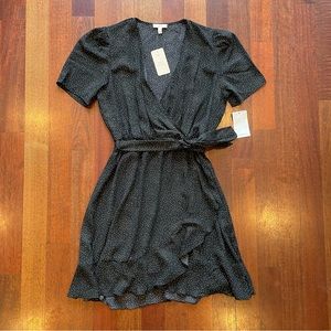 NWT Como Vintage Black Wrap Dress
